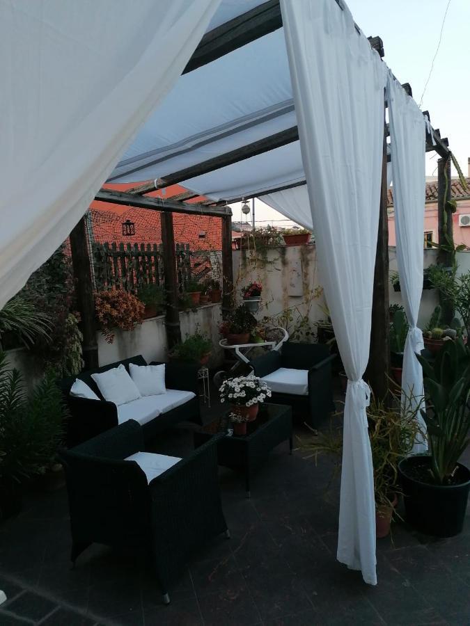 Borgo Marinaro Hotel Aci Castello Eksteriør billede