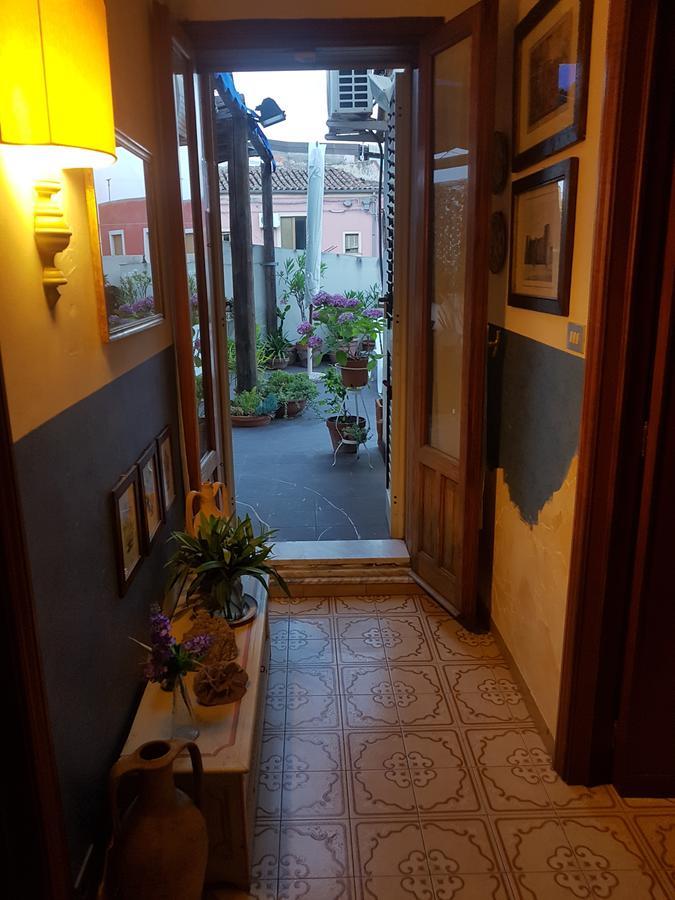 Borgo Marinaro Hotel Aci Castello Eksteriør billede