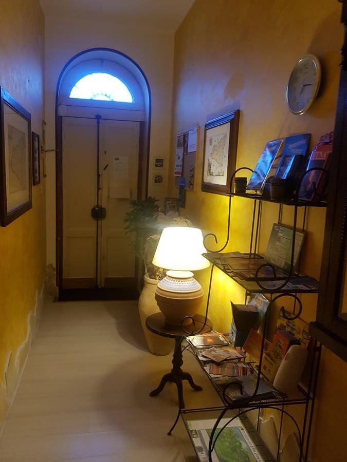 Borgo Marinaro Hotel Aci Castello Eksteriør billede